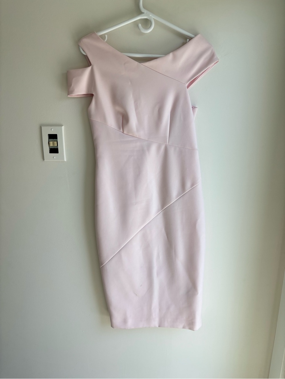 TED BAKER Yandal BodyCon Asymetric light pink dress TED size 2 US size 4-6